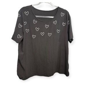 Shein Curve 0XL Black T-Shirt with White Heart Print Short Sleeve Top‎